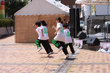 シャイニングブライトダンススタジオ